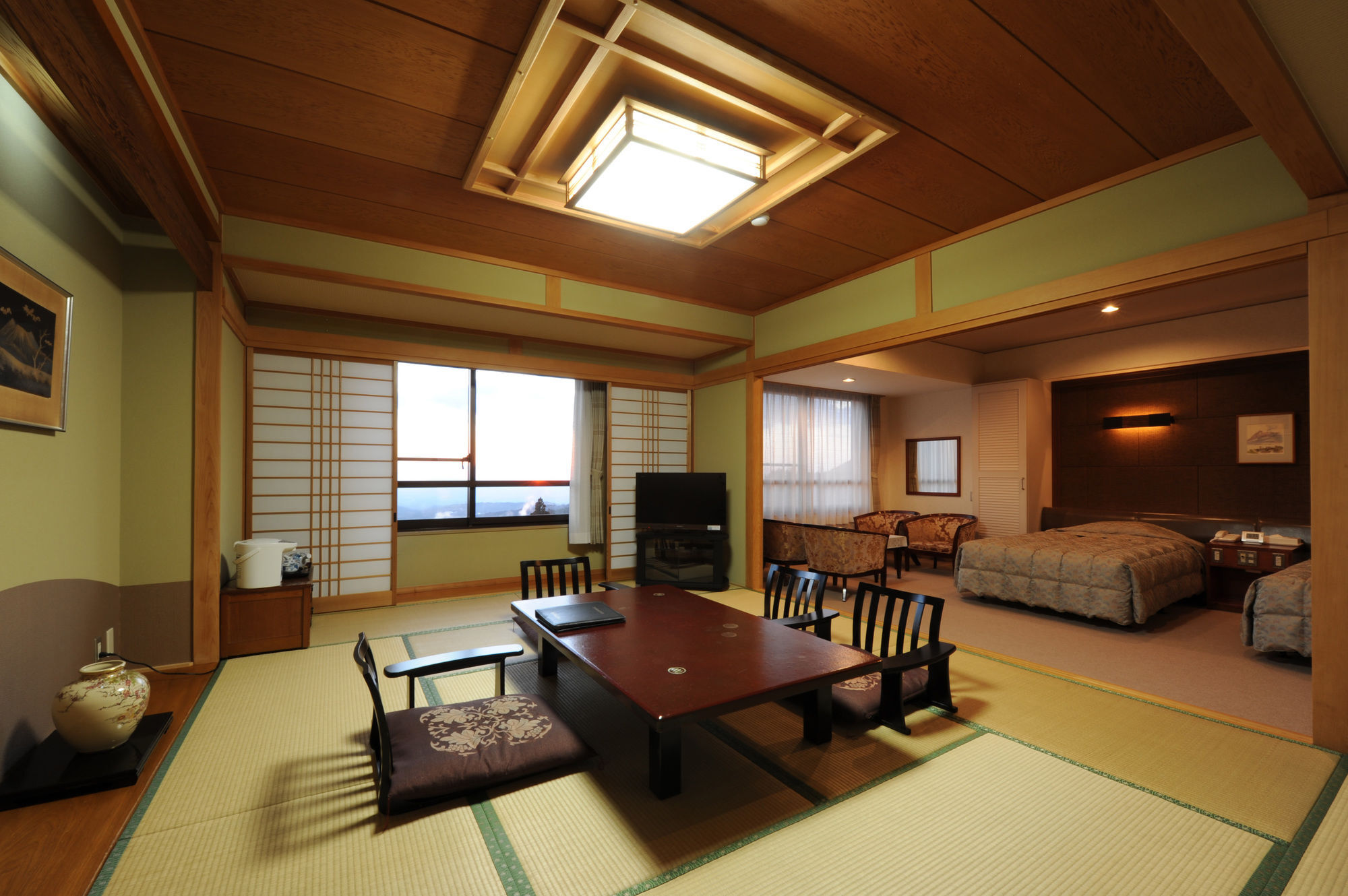 Kirishima Hotel Bagian luar foto